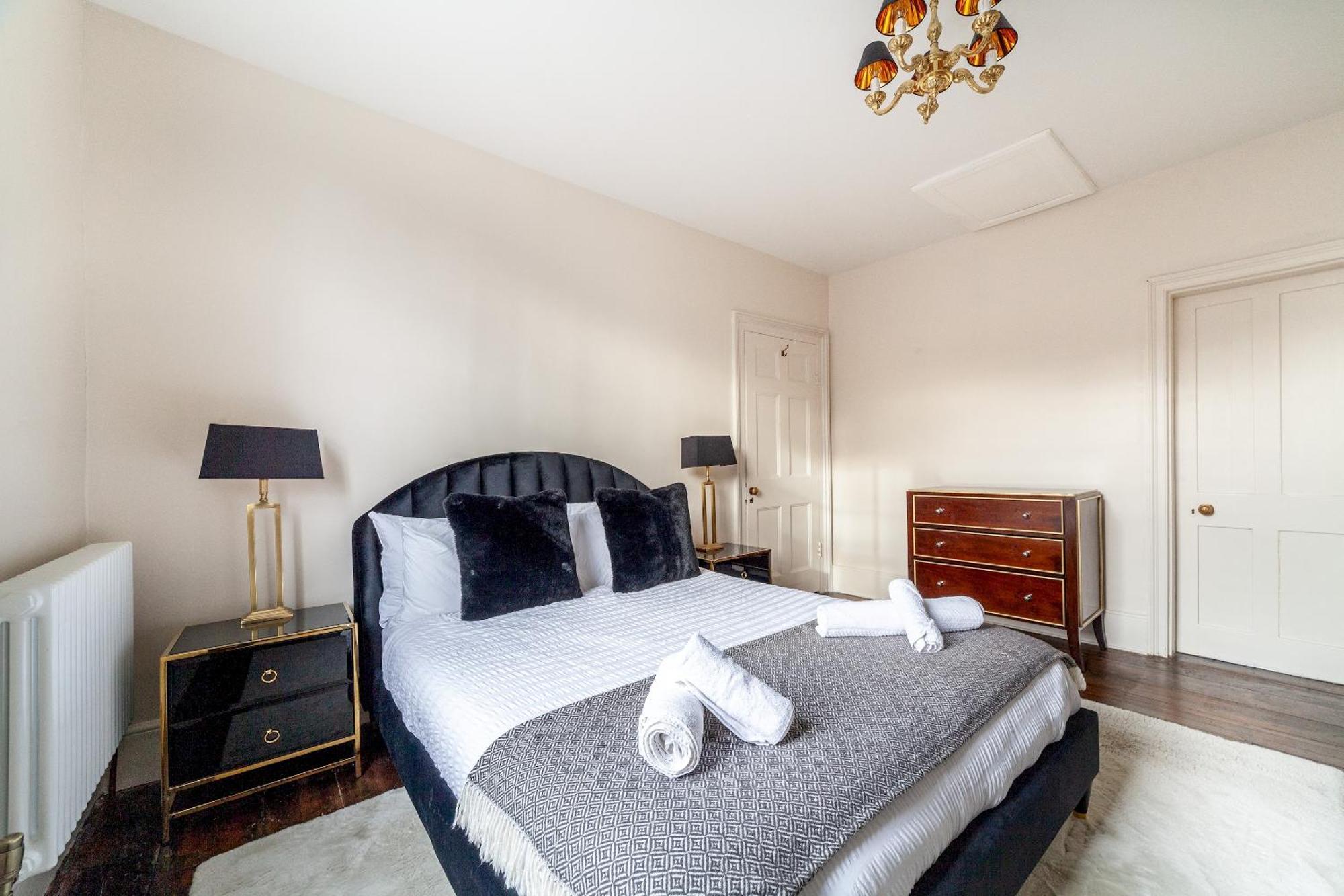 The New Cross Premier Rooms Londra Exterior foto